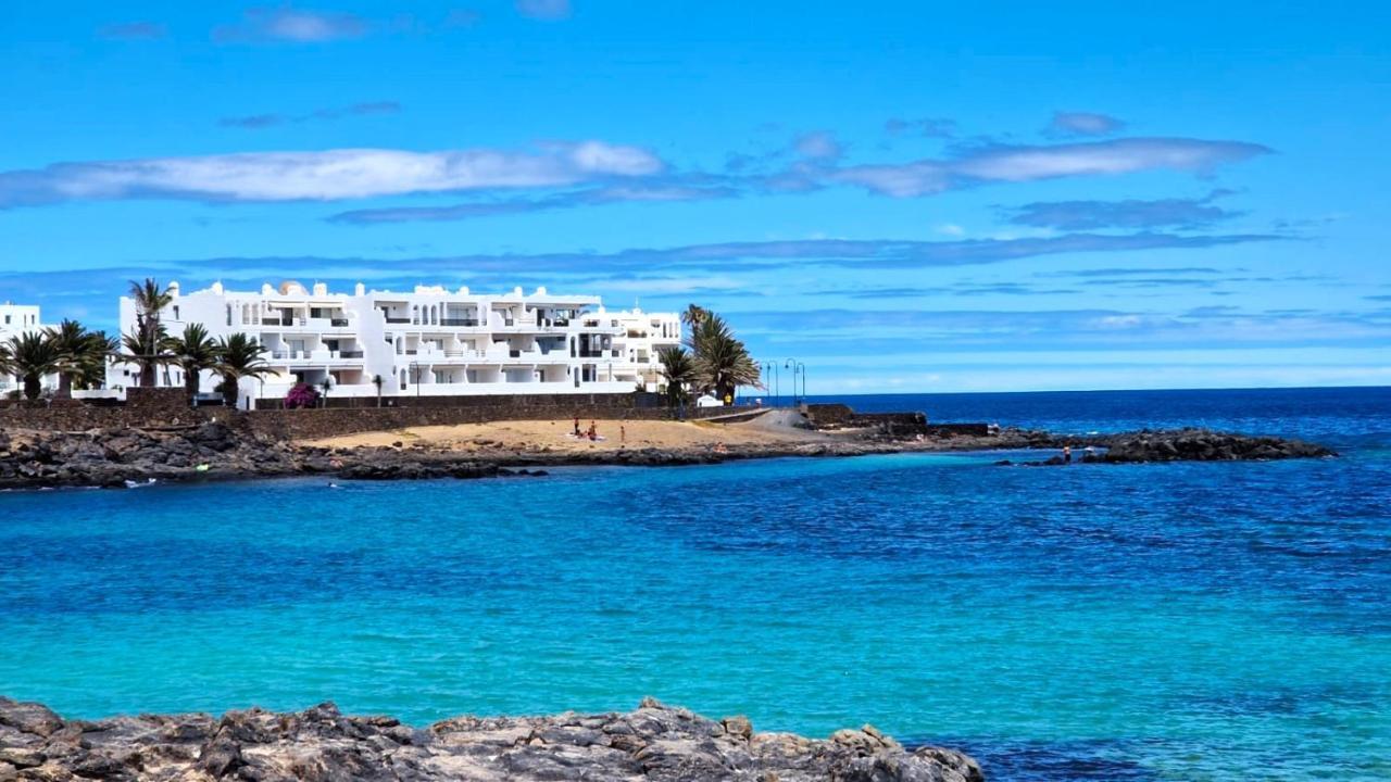 Sol Eterno - Luxury Aparmtent With Direct Oceanview And Extra Services Costa Teguise Kültér fotó
